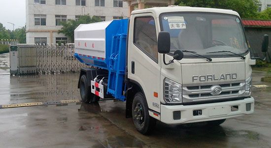 福田時(shí)代自裝卸式垃圾車(chē)